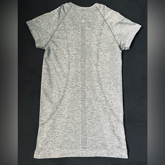 Lululemon Swiftly Tech - Picture 2 of 2